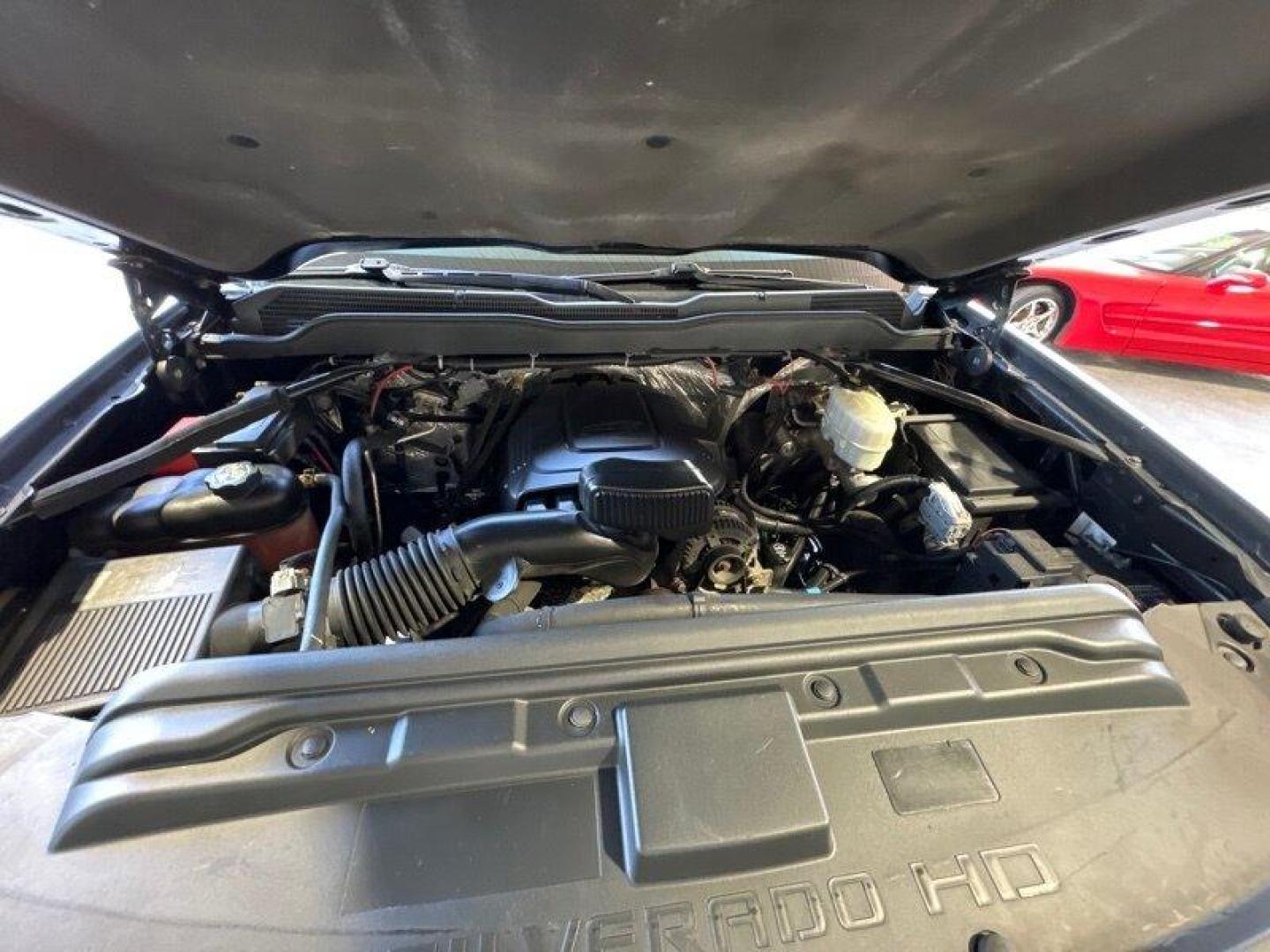 2015 Black Chevrolet Silverado 2500 LTZ (1GC1KWEG5FF) with an Vortec 6.0L Flex Fuel V8 360hp 380ft. lbs. engine, Automatic transmission, located at 25355 Eames Street, Channahon, IL, 60410, (815) 467-1807, 41.429108, -88.228432 - Photo#30