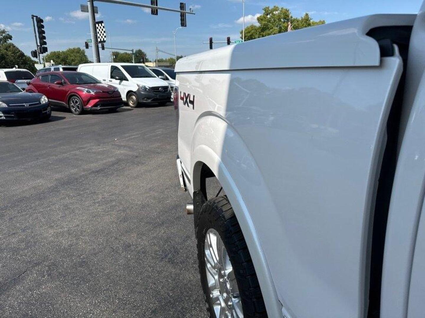 2010 White Platinum Metallic Tri-Coat Ford F-150 Platinum (1FTFW1EV1AF) with an Triton 5.4L Flex Fuel V8 320hp 390ft. lbs. engine, Automatic transmission, located at 25355 Eames Street, Channahon, IL, 60410, (815) 467-1807, 41.429108, -88.228432 - Photo#11