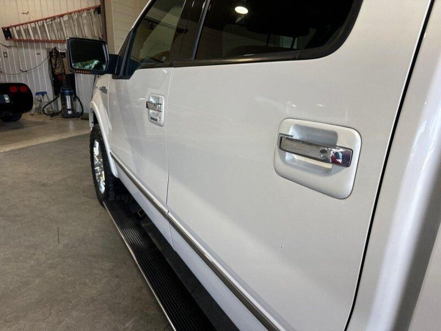 2010 White Platinum Metallic Tri-Coat Ford F-150 Platinum (1FTFW1EV1AF) with an Triton 5.4L Flex Fuel V8 320hp 390ft. lbs. engine, Automatic transmission, located at 25355 Eames Street, Channahon, IL, 60410, (815) 467-1807, 41.429108, -88.228432 - Photo#8