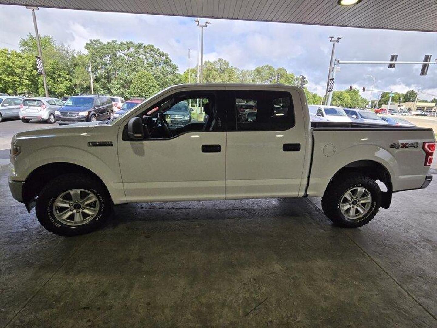 2019 Oxford White Ford F-150 XLT (1FTEW1E4XKF) with an EcoBoost 3.5L Twin Turbo V6 375hp 470ft. lbs. engine, Automatic transmission, located at 25355 Eames Street, Channahon, IL, 60410, (815) 467-1807, 41.429108, -88.228432 - Photo#9