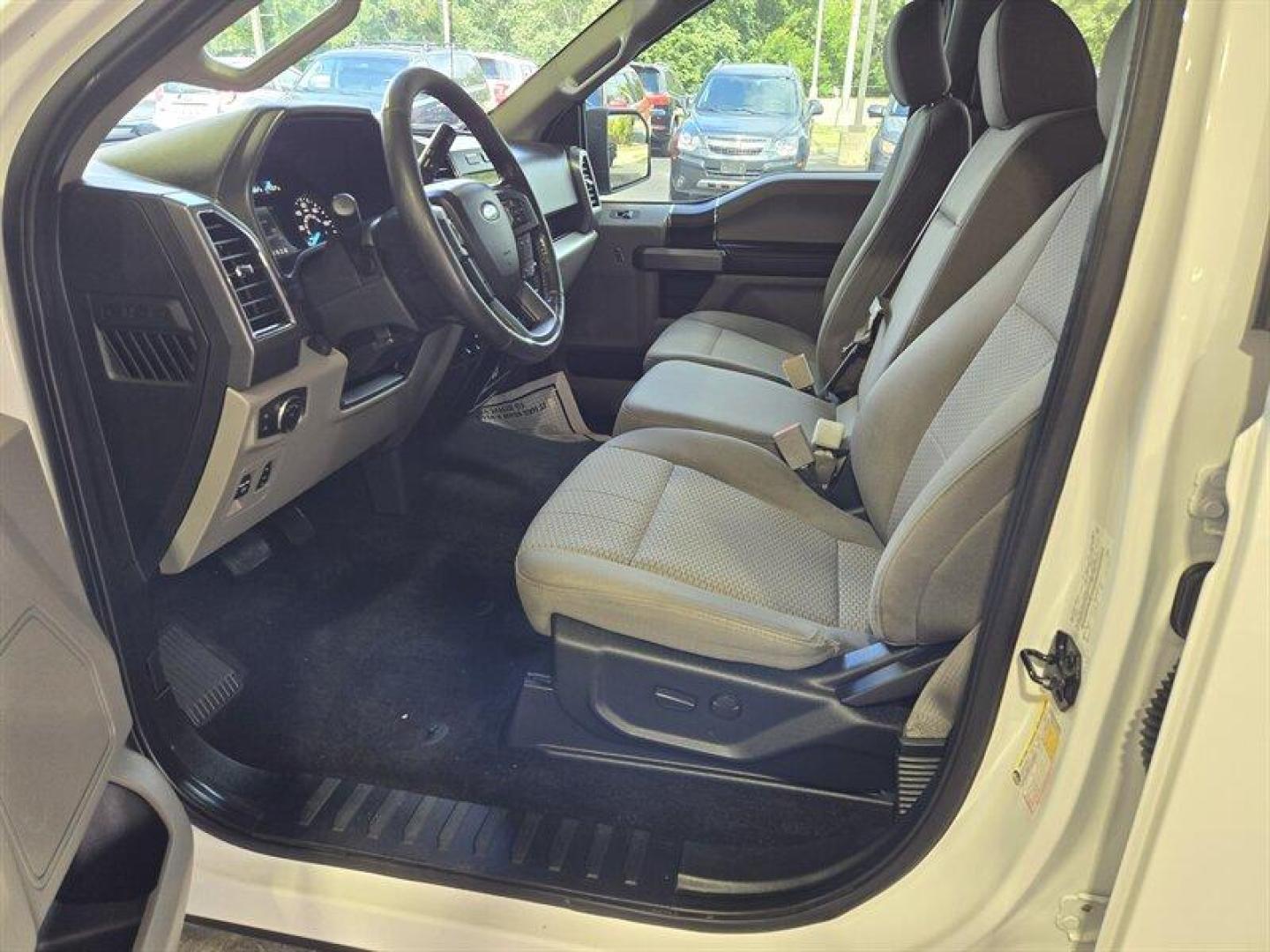 2019 Oxford White Ford F-150 XLT (1FTEW1E4XKF) with an EcoBoost 3.5L Twin Turbo V6 375hp 470ft. lbs. engine, Automatic transmission, located at 25355 Eames Street, Channahon, IL, 60410, (815) 467-1807, 41.429108, -88.228432 - Photo#12