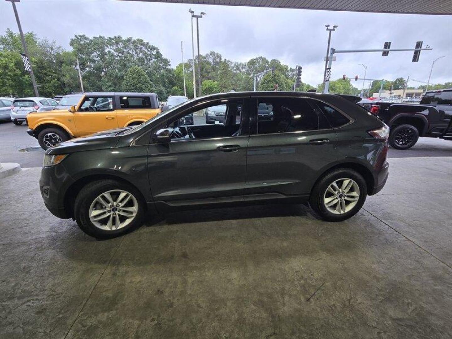 2015 Magnetic Metallic Ford Edge SEL (2FMTK3J83FB) with an 3.5L V6 280hp 250ft. lbs. engine, Automatic transmission, located at 25355 Eames Street, Channahon, IL, 60410, (815) 467-1807, 41.429108, -88.228432 - Photo#8