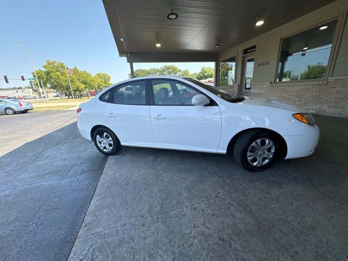 2010 Nordic White Hyundai ELANTRA GLS (KMHDU4AD8AU) with an 2.0L I4 138hp 136ft. lbs. engine, Automatic transmission, located at 25355 Eames Street, Channahon, IL, 60410, (815) 467-1807, 41.429108, -88.228432 - Introducing the impressive 2010 Hyundai ELANTRA GLS, a sleek and stylish vehicle that is sure to turn heads on the road. Powered by a 2.0L I4 engine that delivers an impressive 138 horsepower and 136ft-lbs of torque, this car is built to provide a smooth and powerful driving experience. With only b - Photo#1