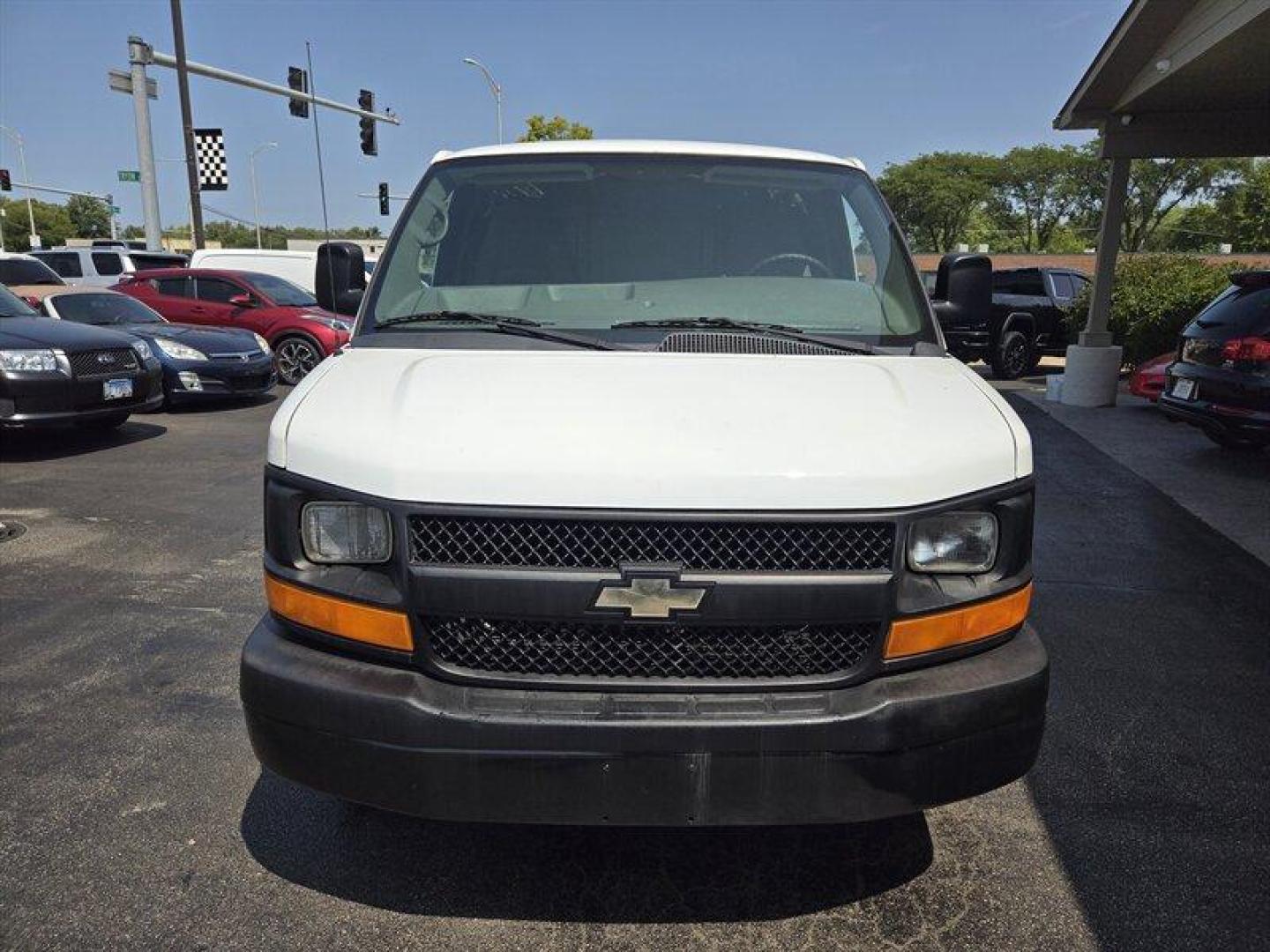 2012 Summit White Chevrolet Express Work Van Cargo (1GCZGUBG5C1) with an 6.0L Flex Fuel V8 323hp 373ft. lbs. engine, Automatic transmission, located at 25355 Eames Street, Channahon, IL, 60410, (815) 467-1807, 41.429108, -88.228432 - Photo#9