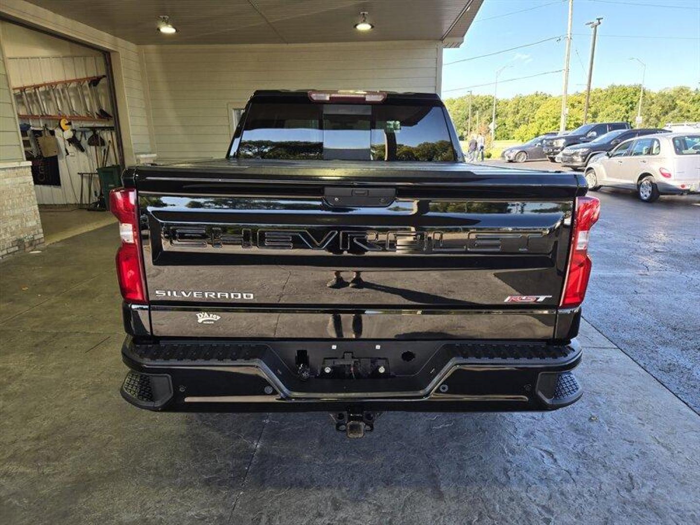 2020 Black Chevrolet Silverado 1500 RST (3GCUYEED2LG) with an EcoTec3 5.3L V8 355hp 383ft. lbs. engine, Automatic transmission, located at 25355 Eames Street, Channahon, IL, 60410, (815) 467-1807, 41.429108, -88.228432 - Oh, honey, get ready to turn heads with the 2020 Chevrolet Silverado 1500 RST. This bad boy is powered by a beastly EcoTec3 5.3L V8 engine that delivers a whopping 355 horsepower and 383 foot-pounds of torque. Talk about muscle! Let's talk about the factory default features, shall we? This baby com - Photo#6