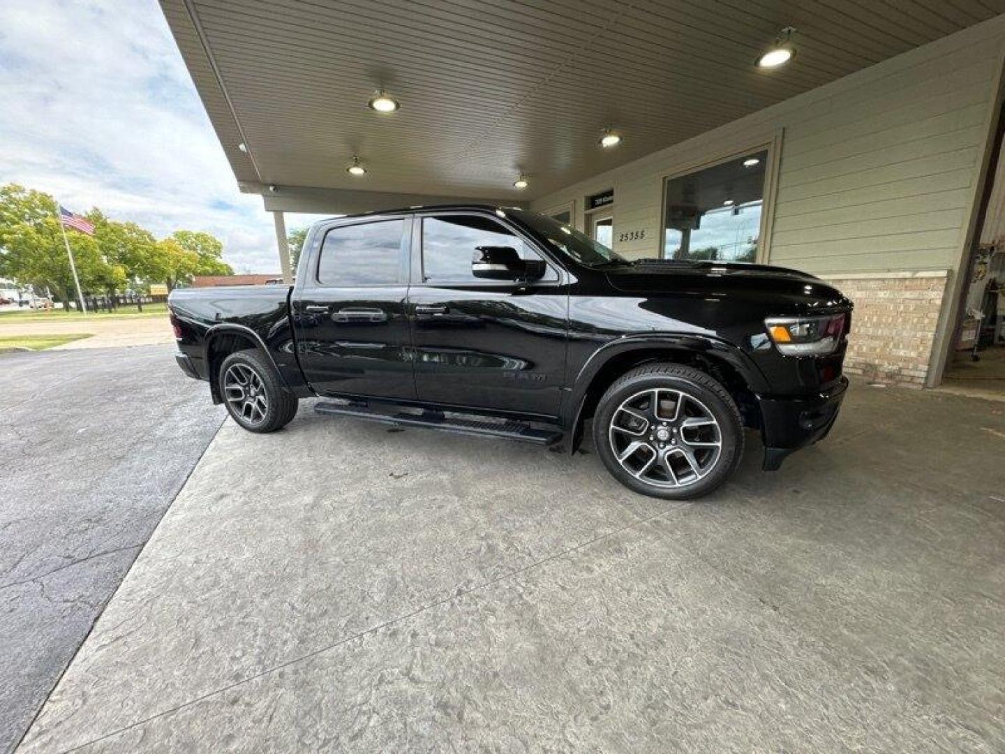 2019 Diamond Black Crystal Pearl Coat Ram 1500 Laramie (1C6SRFJT1KN) with an 5.7 engine, Automatic transmission, located at 25355 Eames Street, Channahon, IL, 60410, (815) 467-1807, 41.429108, -88.228432 - Photo#1