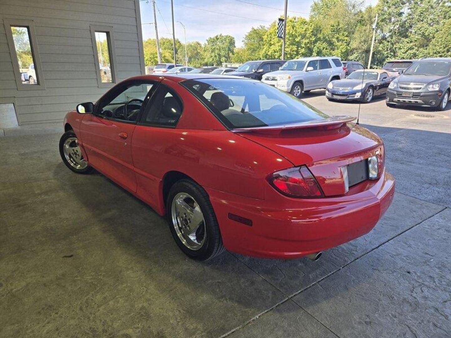 2005 Sport Red Metallic Pontiac Sunfire (3G2JB12F25S) with an 2.2L I4 140 hp 150ft. lbs. DOHC 16V engine, Automatic transmission, located at 25355 Eames Street, Channahon, IL, 60410, (815) 467-1807, 41.429108, -88.228432 - Looking for a ride that's as fun as it is functional? Look no further than the 2005 Pontiac Sunfire Special Value! With its sleek lines and sporty design, this car is sure to turn heads wherever you go. Under the hood, you'll find a powerful 2.2L I4 140 hp 150ft. lbs. DOHC 16V engine that's as reli - Photo#5