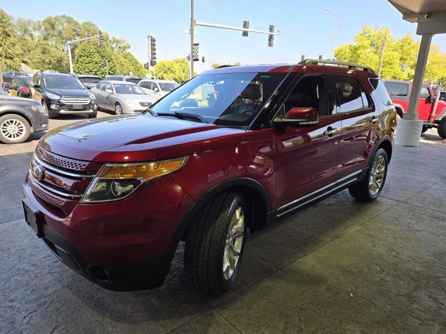 2015 Caribou Metallic Ford Explorer Limited (1FM5K8F83FG) with an 3.5L V6 290hp 255ft. lbs. engine, Automatic transmission, located at 25355 Eames Street, Channahon, IL, 60410, (815) 467-1807, 41.429108, -88.228432 - Introducing the 2015 Ford Explorer Limited, a vehicle that's sure to turn heads! This stunning SUV is powered by a robust 3.5L V6 engine that delivers an impressive 290 horsepower and 255 ft-lbs of torque. You'll love the smooth ride and responsive handling that this SUV provides, whether you're cru - Photo#9