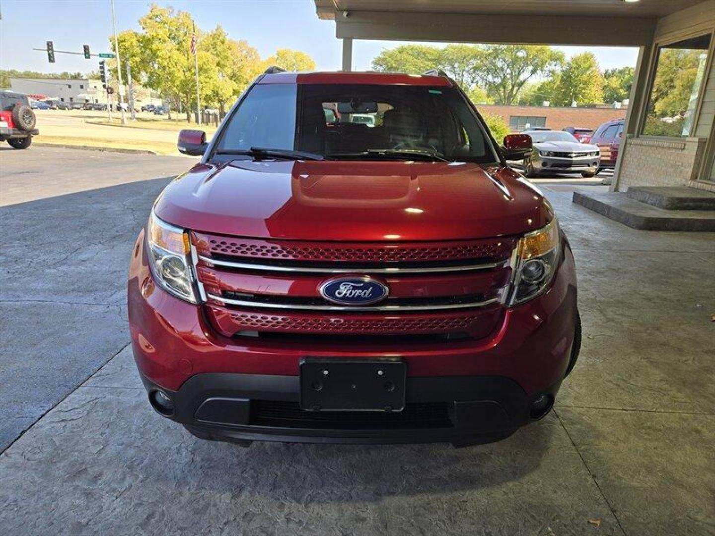 2015 Caribou Metallic Ford Explorer Limited (1FM5K8F83FG) with an 3.5L V6 290hp 255ft. lbs. engine, Automatic transmission, located at 25355 Eames Street, Channahon, IL, 60410, (815) 467-1807, 41.429108, -88.228432 - Introducing the 2015 Ford Explorer Limited, a vehicle that's sure to turn heads! This stunning SUV is powered by a robust 3.5L V6 engine that delivers an impressive 290 horsepower and 255 ft-lbs of torque. You'll love the smooth ride and responsive handling that this SUV provides, whether you're cru - Photo#11