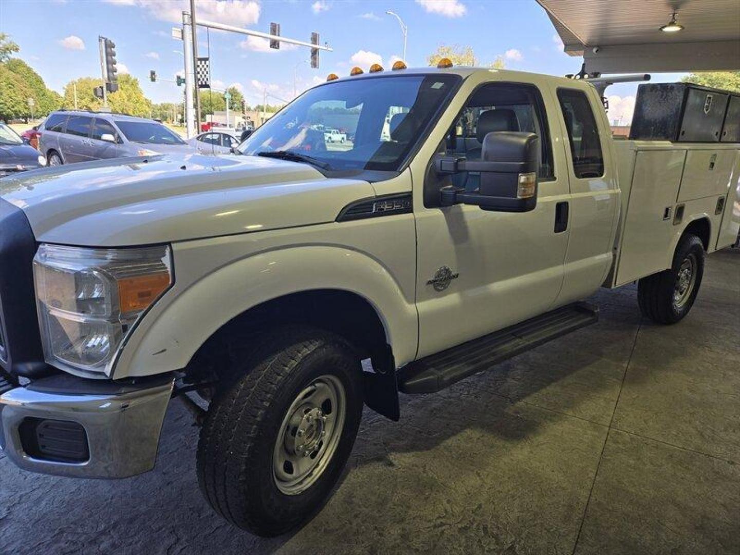 2014 White Ford F-350 (1FD8X3FTXEE) , Automatic transmission, located at 25355 Eames Street, Channahon, IL, 60410, (815) 467-1807, 41.429108, -88.228432 - Photo#9