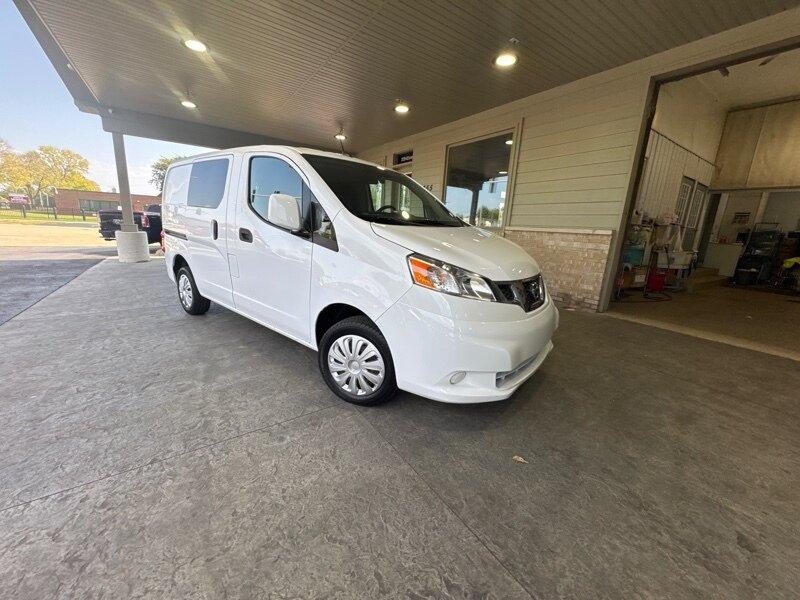 photo of 2020 Nissan NV200 S 