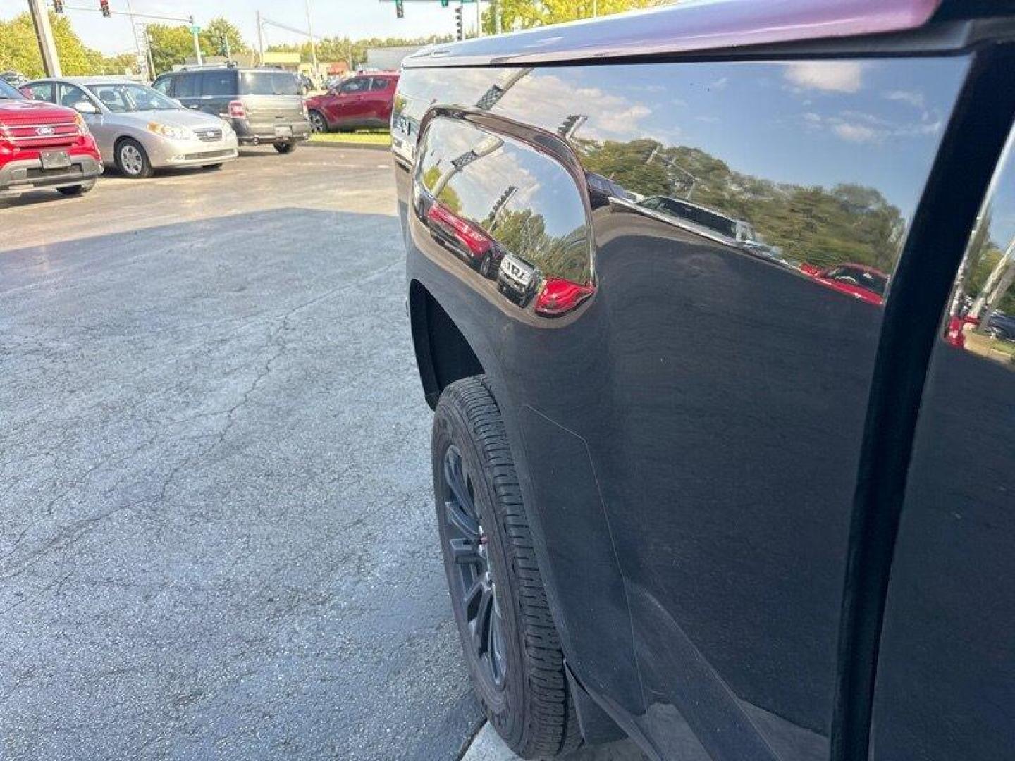 2022 Onyx Black GMC Canyon Elevation Standard (1GTH6BENXN1) with an 3.6L V6 308hp 275ft. lbs. engine, Automatic transmission, located at 25355 Eames Street, Channahon, IL, 60410, (815) 467-1807, 41.429108, -88.228432 - Photo#12