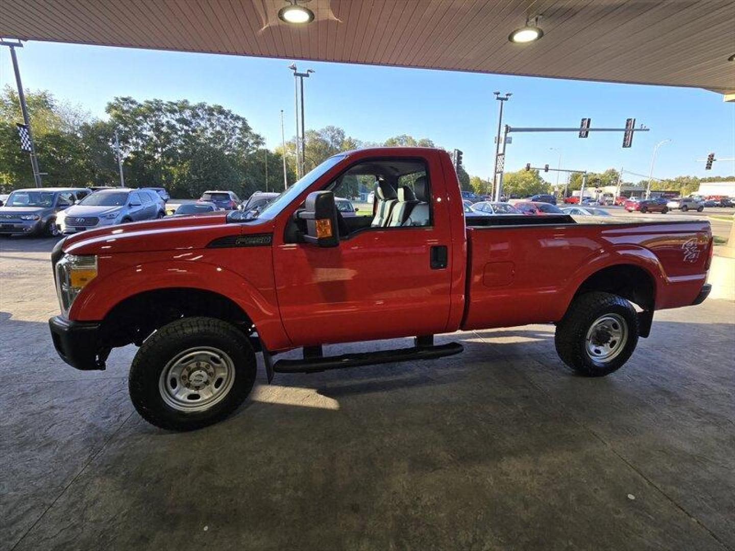 2016 Race Red Ford F-250 XL (1FTBF2B68GE) with an 6.2L Flex Fuel V8 385hp 405ft. lbs. engine, Automatic transmission, located at 25355 Eames Street, Channahon, IL, 60410, (815) 467-1807, 41.429108, -88.228432 - Photo#8