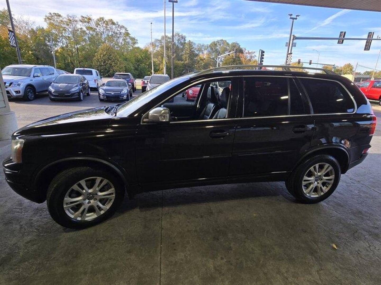 2013 Black Stone Volvo XC90 3.2 (YV4952CY5D1) with an 3.2L I6 240hp 236ft. lbs. ULEV engine, Automatic transmission, located at 25355 Eames Street, Channahon, IL, 60410, (815) 467-1807, 41.429108, -88.228432 - Photo#8