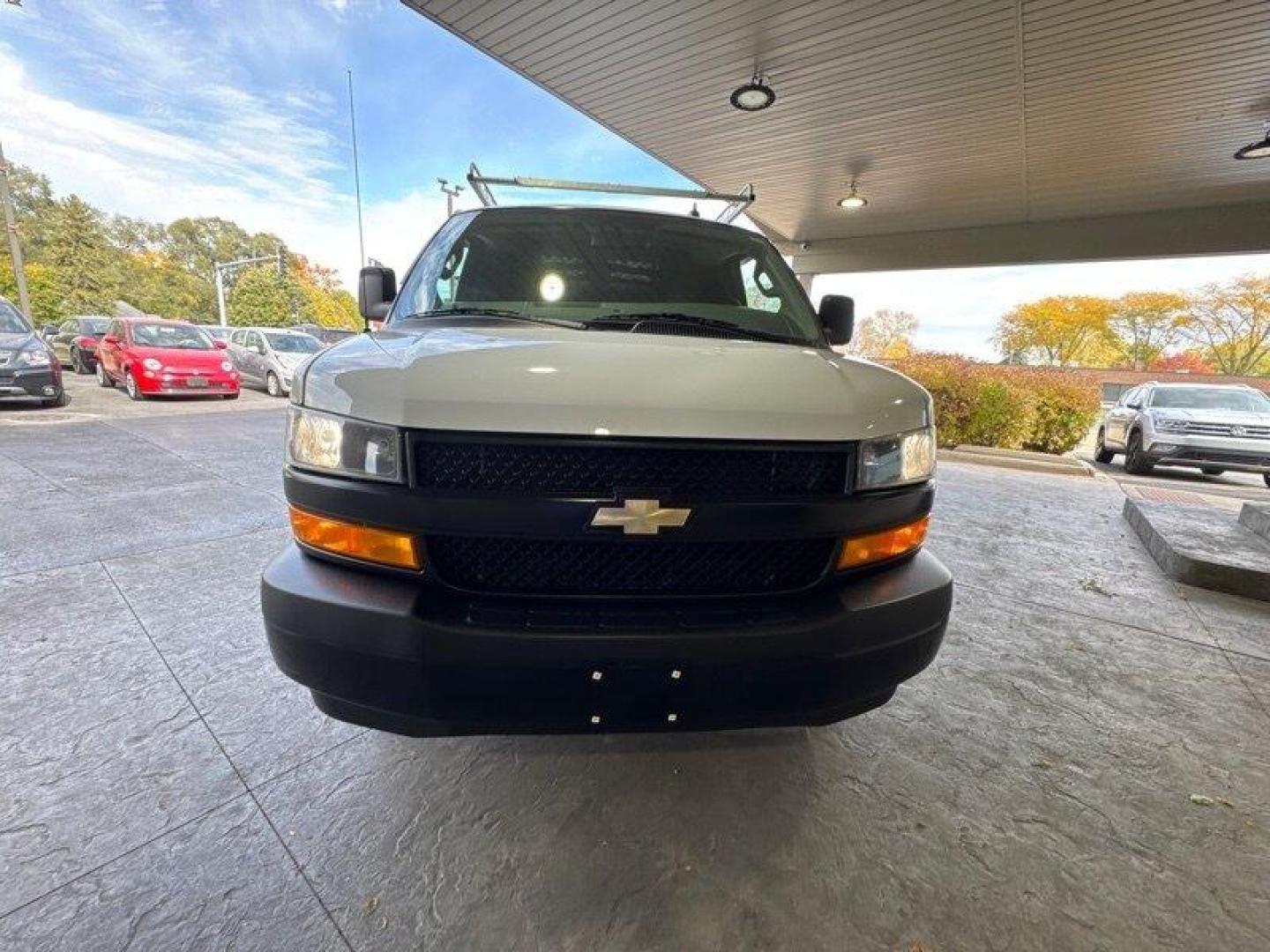 2019 Summit White Chevrolet Express Work Van Cargo (1GCWGAFG6K1) with an Vortec 6.0L Flex Fuel V8 341hp 373ft. lbs. engine, Automatic transmission, located at 25355 Eames Street, Channahon, IL, 60410, (815) 467-1807, 41.429108, -88.228432 - The 2019 Chevrolet Express 2500 is a remarkable full-size cargo van that is designed to provide you with an unparalleled driving experience. Powered by a Vortec 6.0L Flex Fuel V8 engine that delivers an impressive 341 horsepower and 373 ft-lbs of torque, the Express 2500 is an ideal choice for those - Photo#8