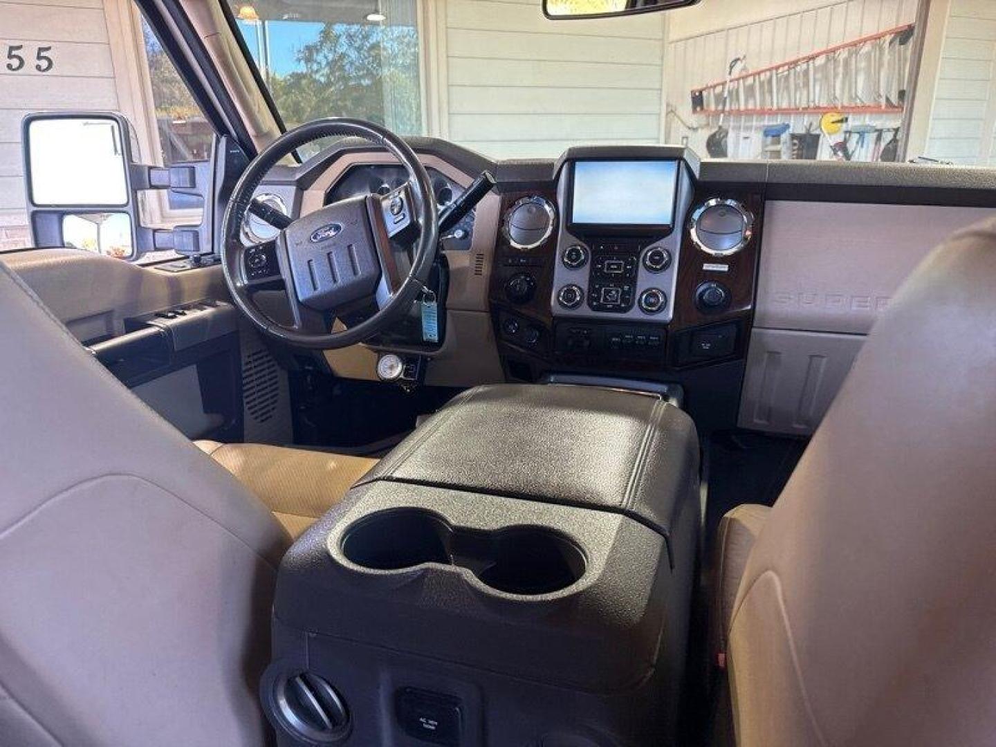 2015 White Platinum Metallic Tri-Coat Ford F-250 Lariat (1FT7W2BT5FE) with an Power Stroke 6.7L Biodiesel Turbo V8 440hp 860ft. engine, Automatic transmission, located at 25355 Eames Street, Channahon, IL, 60410, (815) 467-1807, 41.429108, -88.228432 - Introducing the mighty 2015 Ford F-250 Super Duty Lariat - an absolute beast of a truck that is sure to turn heads wherever you go! This beauty is powered by a robust Power Stroke 6.7L Biodiesel Turbo V8 engine, delivering an impressive 440hp and 860ft. of torque. With this powerful engine, you can - Photo#18