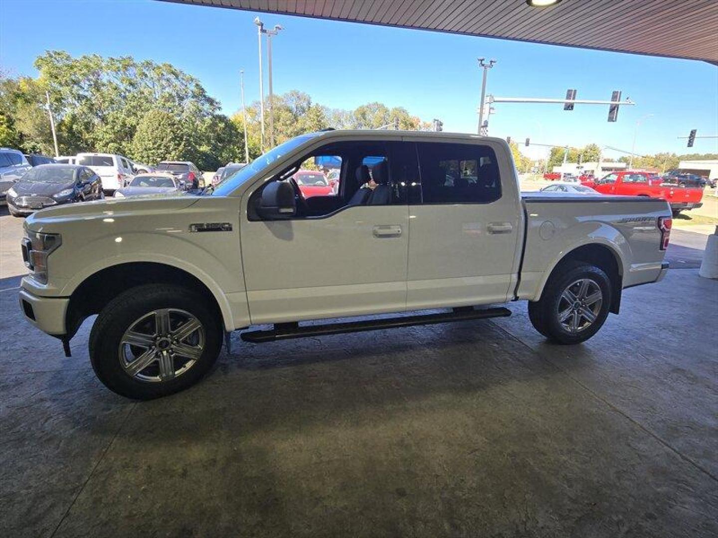 2018 Oxford White Ford F-150 XLT (1FTEW1EG4JF) with an EcoBoost 3.5L Twin Turbo V6 375hp 470ft. lbs. engine, Automatic transmission, located at 25355 Eames Street, Channahon, IL, 60410, (815) 467-1807, 41.429108, -88.228432 - Photo#9