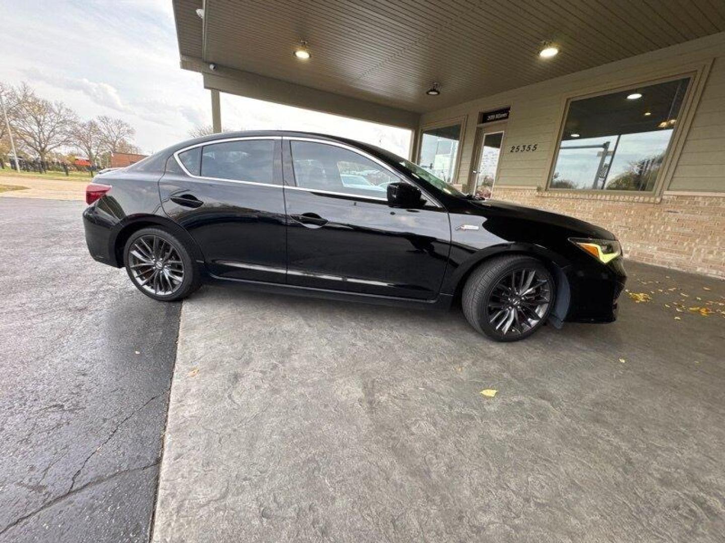 2020 Majestic Black Pearl Acura ILX w/Premium w/A-SPEC (19UDE2F84LA) with an 2.4L I4 201hp 180ft. lbs. engine, Automatic transmission, located at 25355 Eames Street, Channahon, IL, 60410, (815) 467-1807, 41.429108, -88.228432 - Oh, honey, let me tell you about the 2020 Acura ILX w/Premium w/A-SPEC. This baby is a real head-turner with its sleek and sexy Majestic Black Pearl exterior and bold Red interior. And let's not forget about what's under the hood, a 2.4L I4 201hp 180ft. lbs. engine that'll leave you feeling like a b - Photo#2