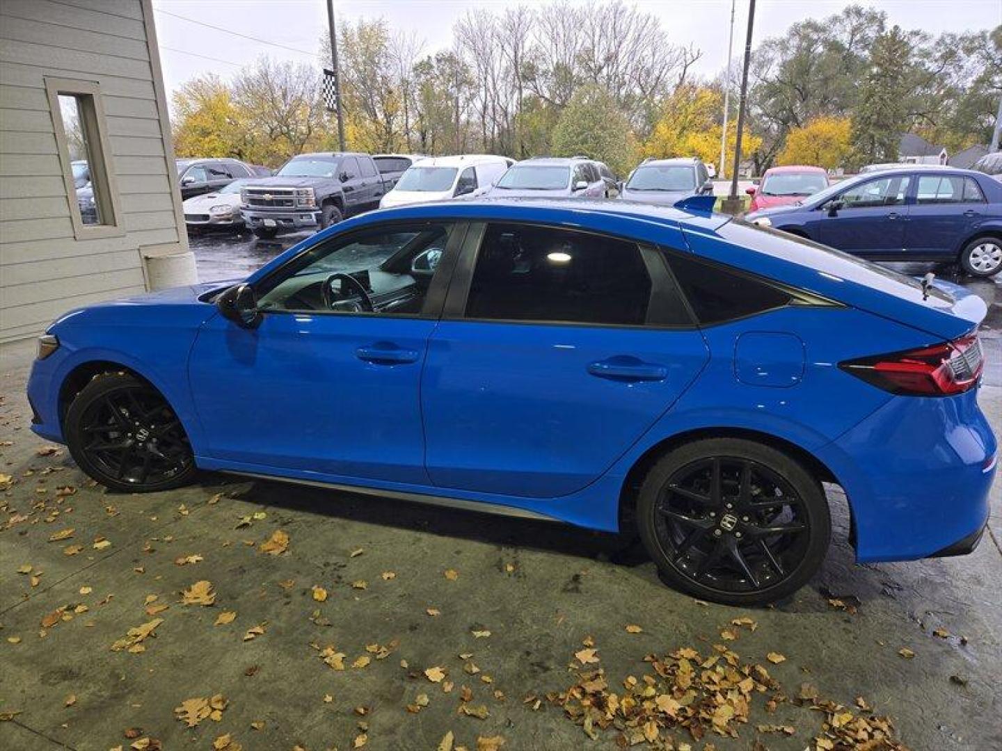 2022 Boost Blue Pearl Honda Civic Sport (19XFL2G89NE) with an 2.0L I4 158hp 138ft. lbs. engine, 6 Speed Manual transmission, located at 25355 Eames Street, Channahon, IL, 60410, (815) 467-1807, 41.429108, -88.228432 - Looking for a ride that's as stylish as it is efficient? Look no further than the 2022 Honda Civic Sport. This baby's got a Boost Blue Pearl exterior that'll turn heads, and a Black interior that'll keep you feeling cool and comfortable no matter where your travels take you. Under the hood, this Ci - Photo#7