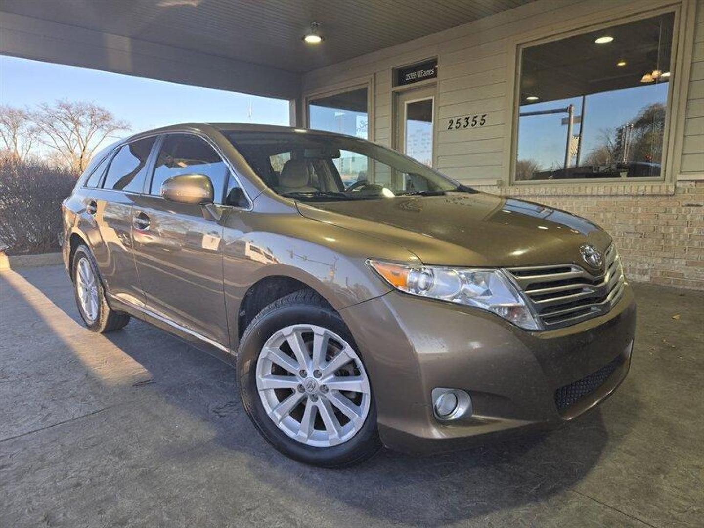 2011 Gold Toyota Venza (4T3ZA3BB9BU) with an 2.7L I4 182hp 182ft. lbs. engine, Automatic transmission, located at 25355 Eames Street, Channahon, IL, 60410, (815) 467-1807, 41.429108, -88.228432 - Photo#0