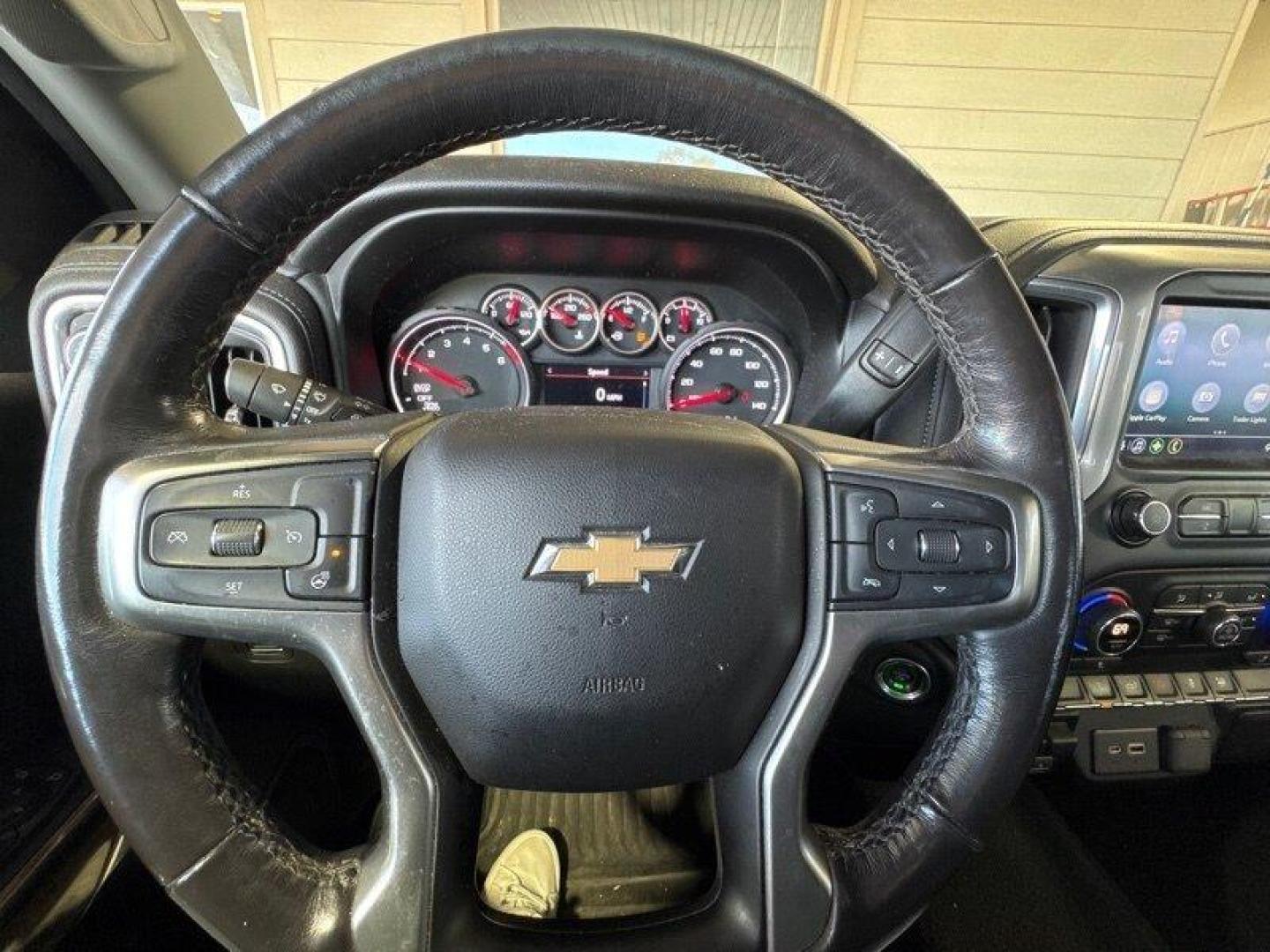 2020 Black Chevrolet Silverado 1500 LT (1GCRYDED5LZ) with an EcoTec3 5.3L V8 355hp 383ft. lbs. engine, Automatic transmission, located at 25355 Eames Street, Channahon, IL, 60410, (815) 467-1807, 41.429108, -88.228432 - Photo#22