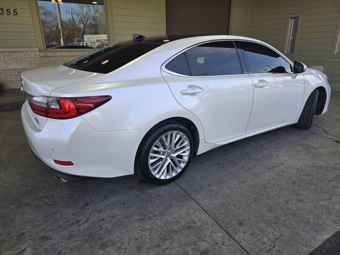 2016 Eminent White Pearl Lexus ES 350 350 (JTHBK1GG4G2) with an 3.5 engine, Automatic transmission, located at 25355 Eames Street, Channahon, IL, 60410, (815) 467-1807, 41.429108, -88.228432 - Introducing the 2016 Lexus ES 350, the luxurious sedan that's sure to turn heads on the road! Powered by a 3.5 engine, this car is a perfect blend of power and performance. The exterior is coated in a stunning Eminent White Pearl finish, which compliments the sleek design of the car. Step inside and - Photo#2