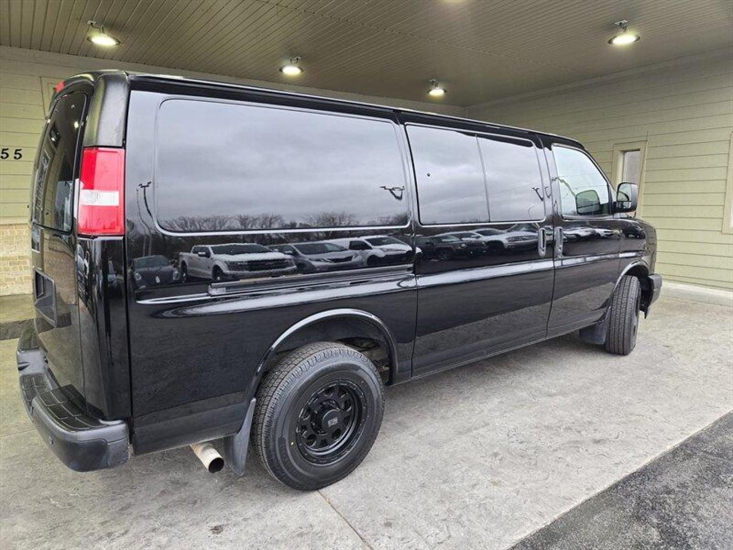 2017 Onyx Black GMC Savana Work Van (1GTW7AFG7H1) with an Vortec 6.0L Flex Fuel V8 342hp 373ft. lbs. engine, Automatic transmission, located at 25355 Eames Street, Channahon, IL, 60410, (815) 467-1807, 41.429108, -88.228432 - ** LOOK AT THE UPFIT IN THE CARGO AREA!!! REAR AC and HEAT, POWER INVERTER, DIAMOND PLATING AND MUCH MORE** Introducing a 2017 GMC Savana 2500 that is the perfect addition to any fleet. This vehicle is powered by a Vortec 6.0L Flex Fuel V8 engine that delivers 342 horsepower and 373 foot-pounds - Photo#3