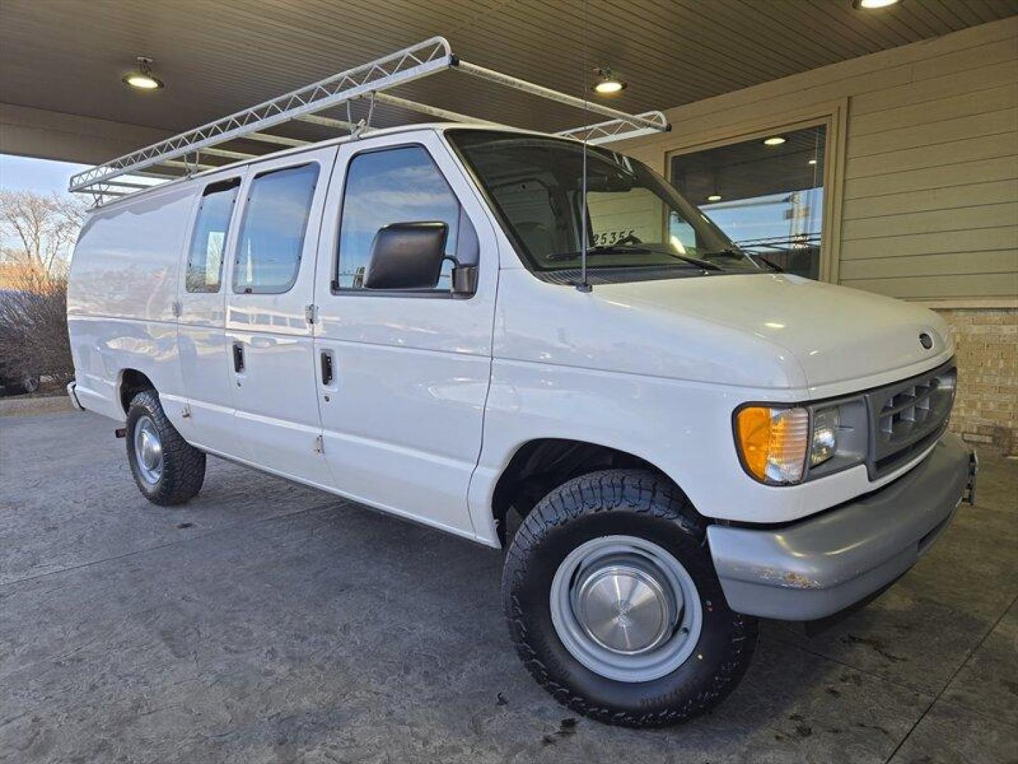 2001 Oxford White Clearcoat Ford Commercial (1FTNS24281H) with an 4.2L V6 191hp 244ft. lbs. engine, Automatic transmission, located at 25355 Eames Street, Channahon, IL, 60410, (815) 467-1807, 41.429108, -88.228432 - This 2001 Ford E-250 is a reliable and well-maintained vehicle with less than 75,000 miles on it. It comes with a 4.2L V6 191hp 244ft. lbs. engine that delivers smooth and consistent performance. The exterior of the vehicle is Oxford White Clearcoat, which gives it a timeless look that never goes ou - Photo#0