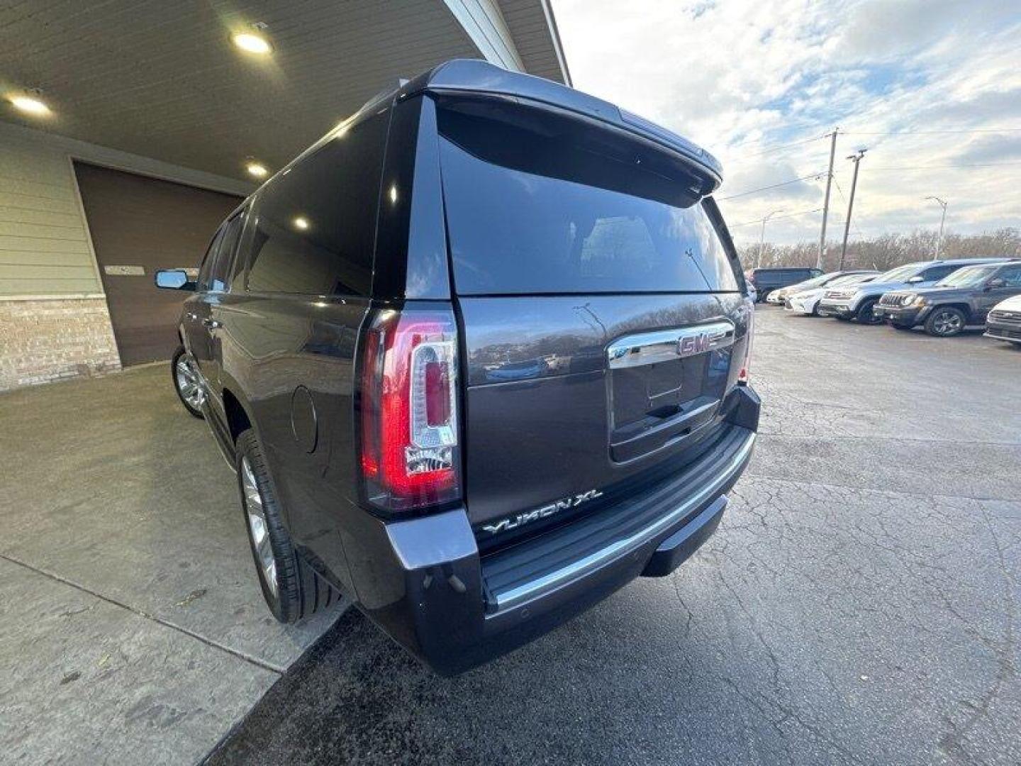 2017 Iridium Metallic GMC Yukon Denali (1GKS1HKJ3HR) with an EcoTec3 6.2L V8 420hp 460ft. lbs. engine, Automatic transmission, located at 25355 Eames Street, Channahon, IL, 60410, (815) 467-1807, 41.429108, -88.228432 - Introducing the 2017 GMC Yukon XL Denali, a luxury full-size SUV with remarkable power and exceptional fuel efficiency. This stunning vehicle is powered by an EcoTec3 6.2L V8 engine that delivers an impressive 420 horsepower and 460 lb-ft of torque. The exterior of this vehicle is finished in a sl - Photo#6