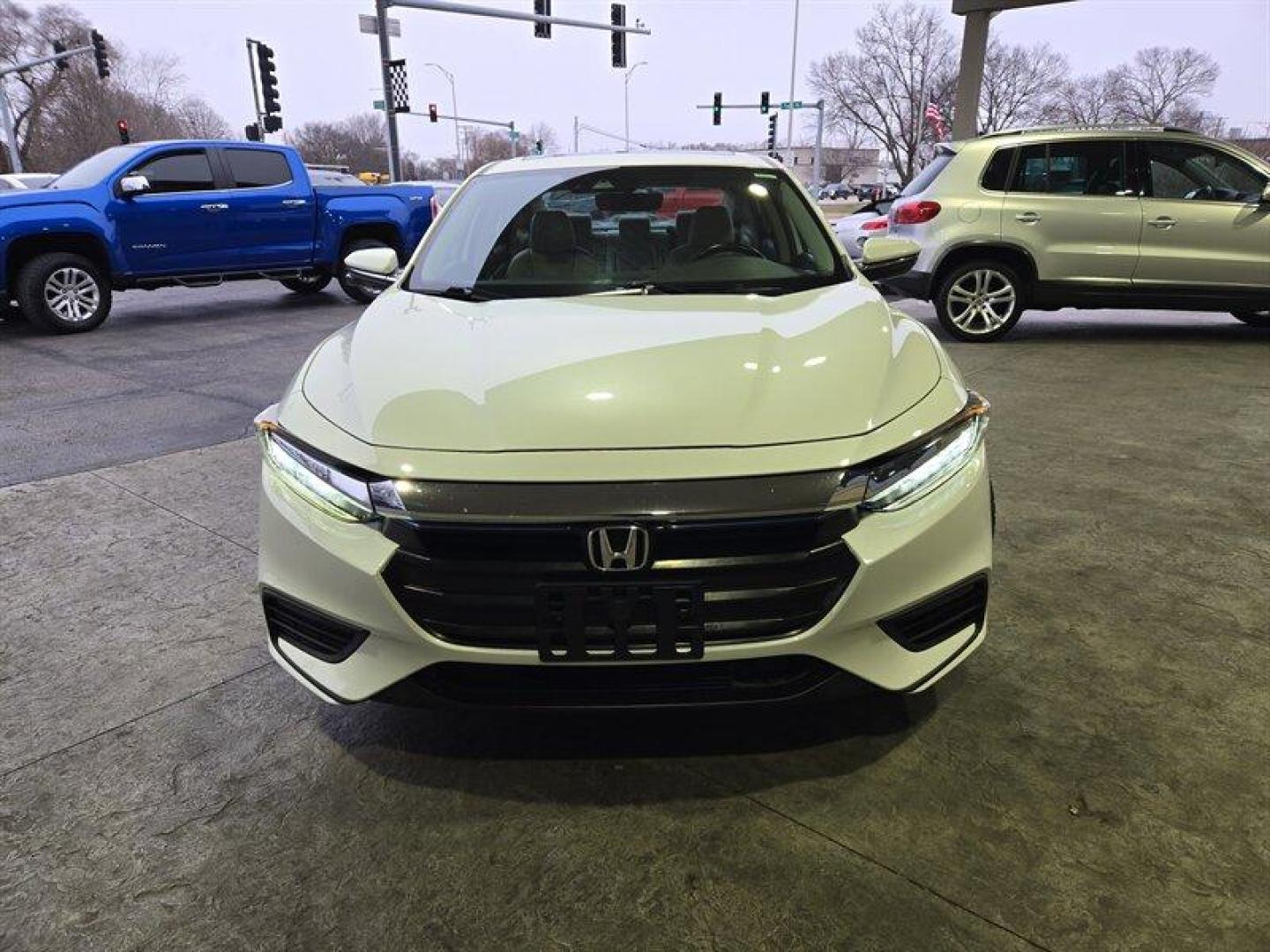 2020 Platinum White Pearl Honda Insight Touring (19XZE4F94LE) with an 1.5L Hybrid I4 151hp 197ft. lbs. engine, Automatic transmission, located at 25355 Eames Street, Channahon, IL, 60410, (815) 467-1807, 41.429108, -88.228432 - Introducing the 2020 Honda Insight Touring, a stylish and fuel-efficient hybrid sedan that is perfect for eco-conscious drivers. Powered by a 1.5L Hybrid I4 engine that produces 151hp and 197ft. lbs. of torque, this vehicle delivers a smooth and comfortable ride, while also providing impressive fuel - Photo#10