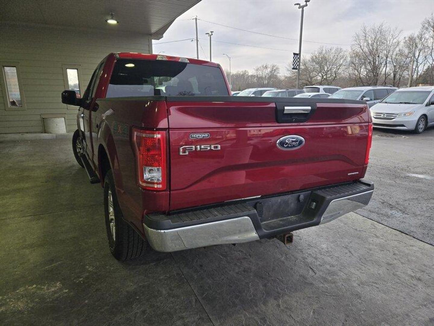 2016 Race Red Ford F-150 XLT (1FTEX1E81GF) with an 3.5L Flex Fuel V6 282hp 253ft. lbs. engine, Automatic transmission, located at 25355 Eames Street, Channahon, IL, 60410, (815) 467-1807, 41.429108, -88.228432 - Oh, honey, have you seen the 2016 Ford F-150 XLT? This beast is powered by a 3.5L Flex Fuel V6 engine that delivers a whopping 282 horsepower and 253 foot-pounds of torque. You'll feel like the king of the road when you get behind the wheel of this bad boy. Let's talk about the exterior, shall we? - Photo#4