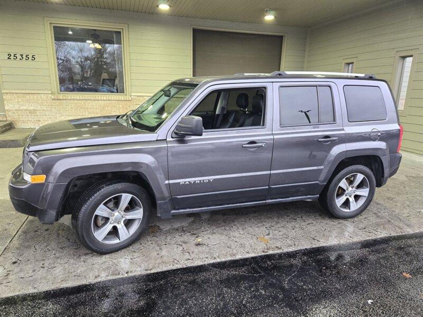 2016 Granite Crystal Metallic Clear Coat Jeep Patriot High Altitude (1C4NJPFA6GD) with an 2.0L I4 158hp 141ft. lbs. engine, Automatic transmission, located at 25355 Eames Street, Channahon, IL, 60410, (815) 467-1807, 41.429108, -88.228432 - Introducing the 2016 Jeep Patriot High Altitude - the perfect ride for those who demand the best of both worlds! Powered by a robust 2.0L I4 engine that pumps out an impressive 158hp and 141ft. lbs. of torque, this SUV is built to conquer even the toughest terrain. As for the factory default featur - Photo#6